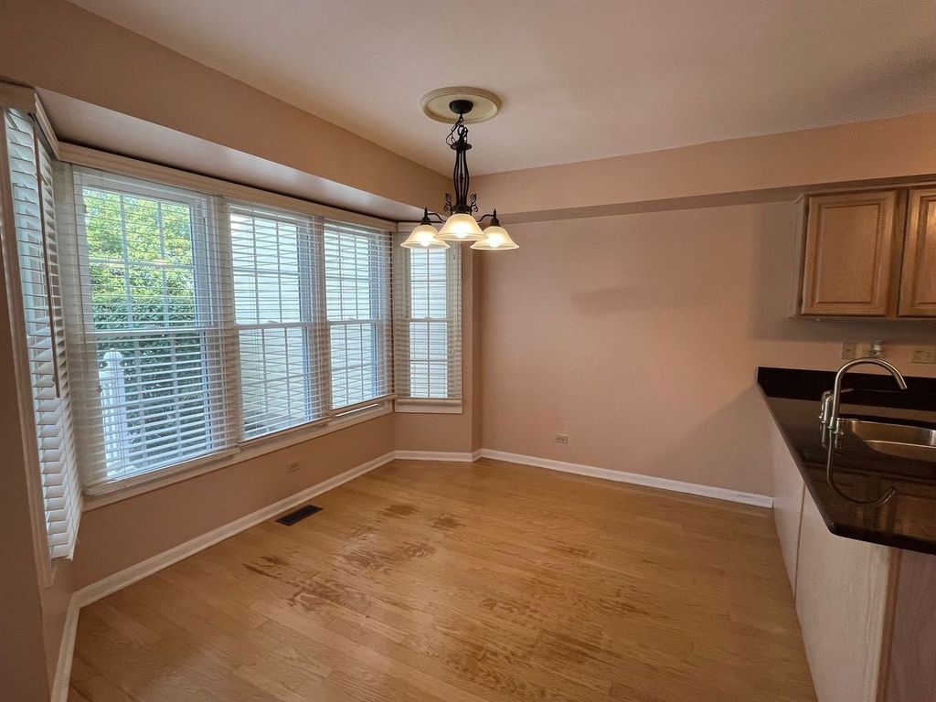 4891 Turnberry Drive - Photo 3