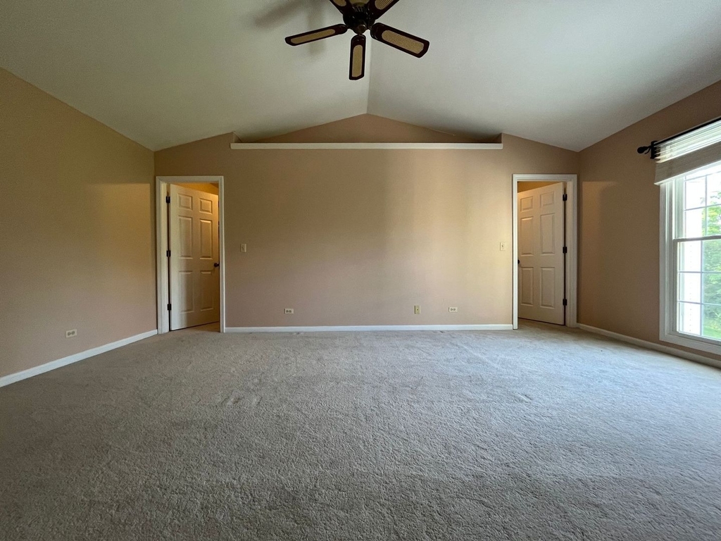 4891 Turnberry Drive - Photo 9