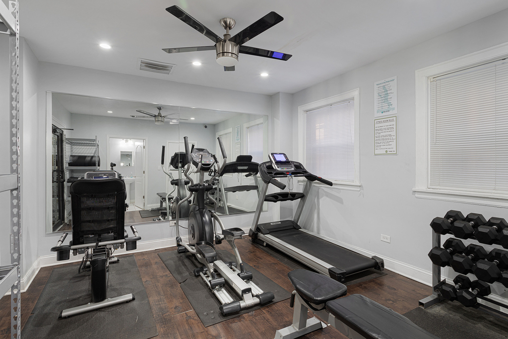 7456 N Greenview Avenue - Photo 6
