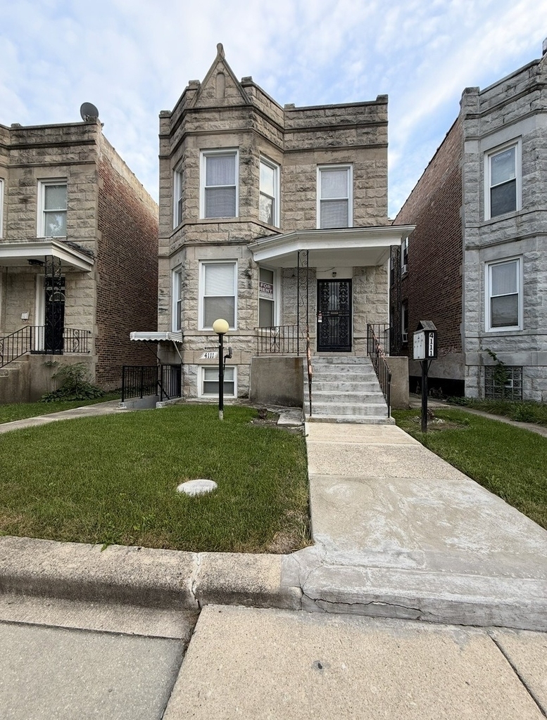 4111 W Cullerton Street - Photo 0