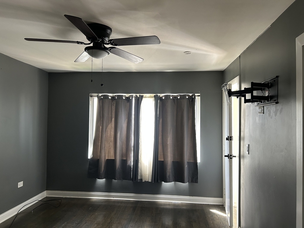 5623 S Hermitage Avenue - Photo 6