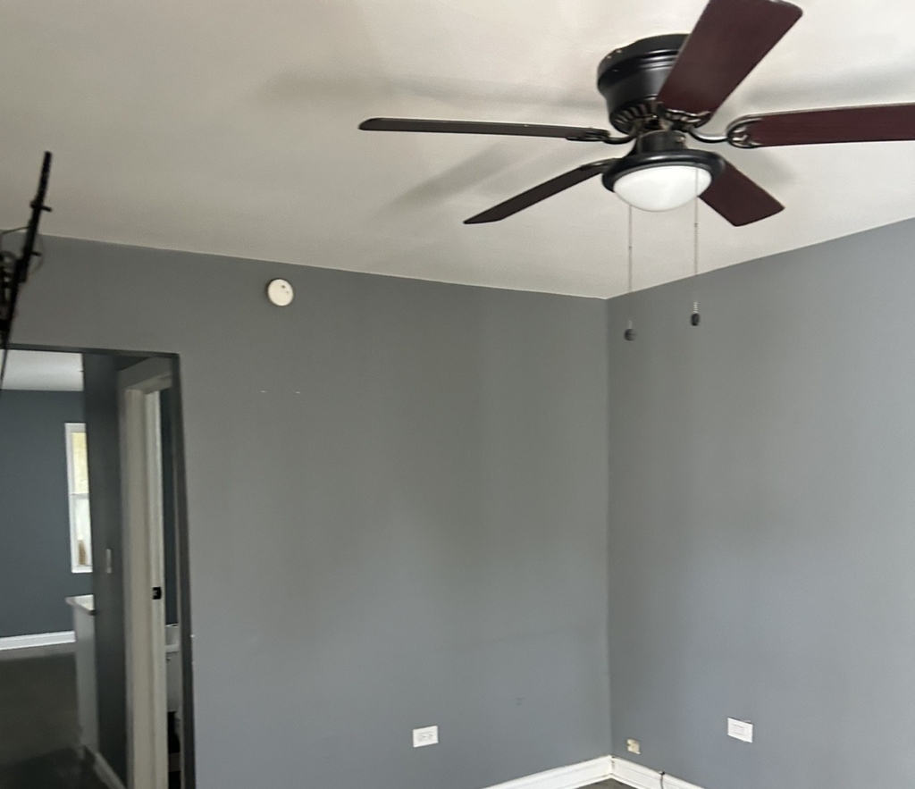 5623 S Hermitage Avenue - Photo 3
