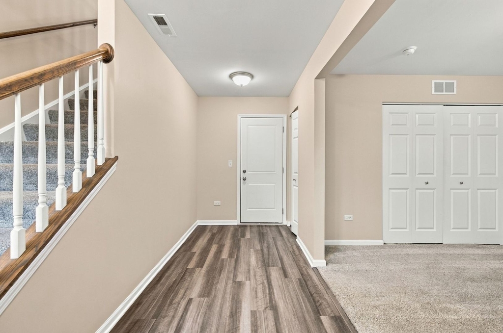 4134 Irving Road - Photo 3