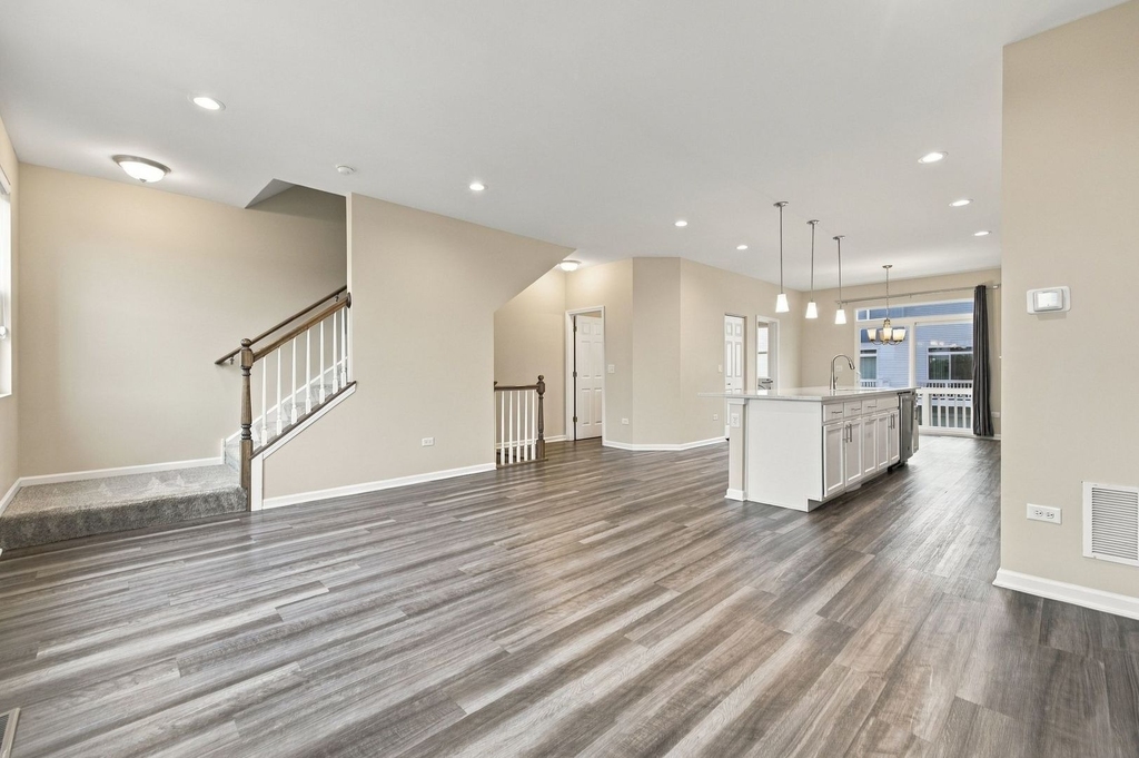 4134 Irving Road - Photo 8