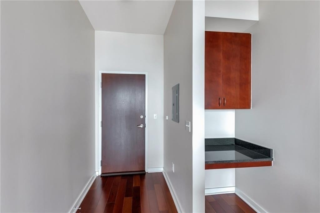 400 W Peachtree Street Nw - Photo 7