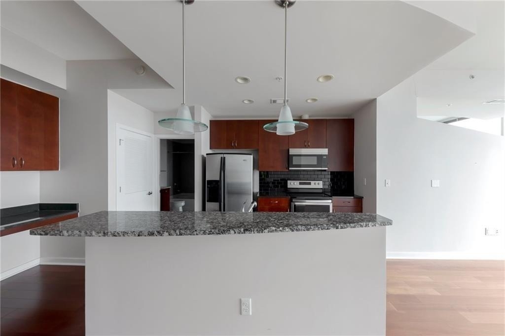 400 W Peachtree Street Nw - Photo 1
