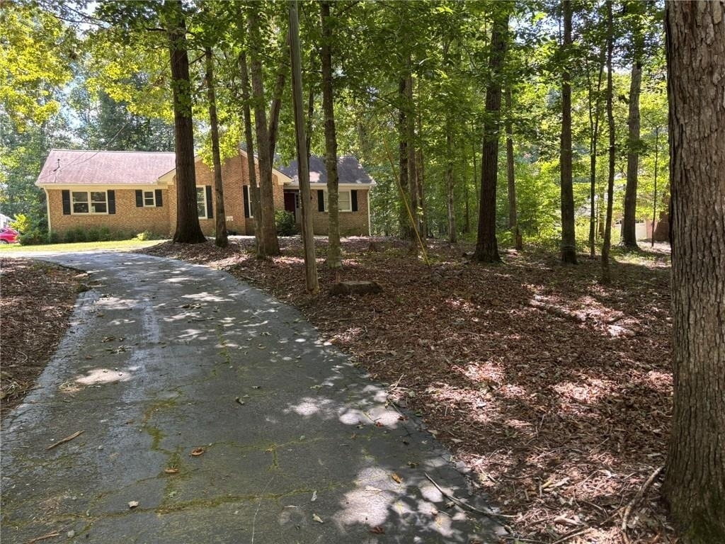 674 Clarke Trail - Photo 1