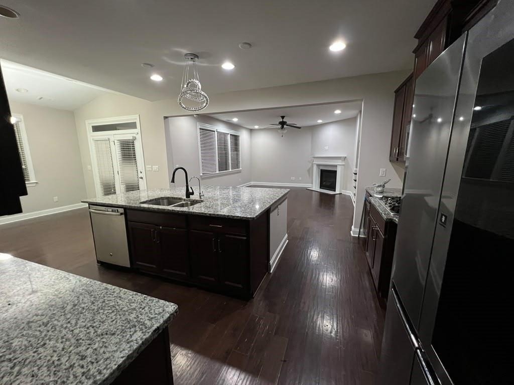620 Leland Parkway - Photo 7