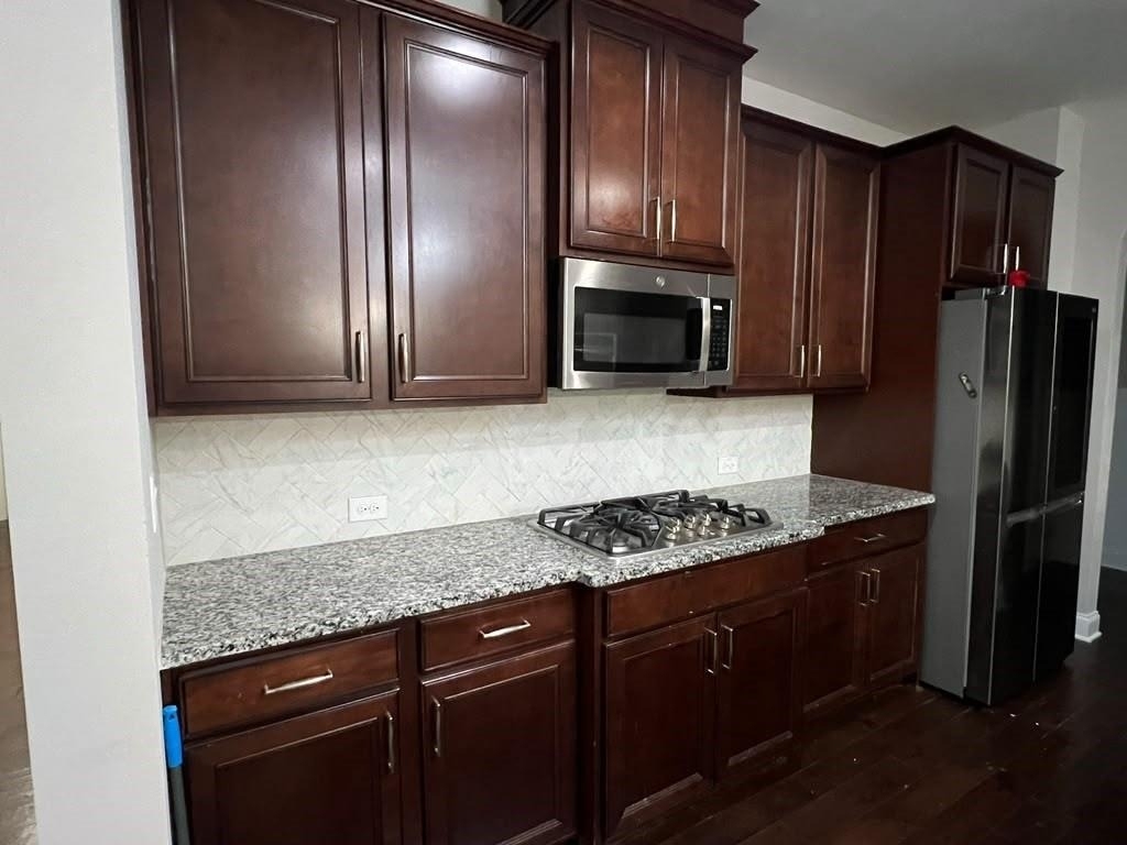 620 Leland Parkway - Photo 8