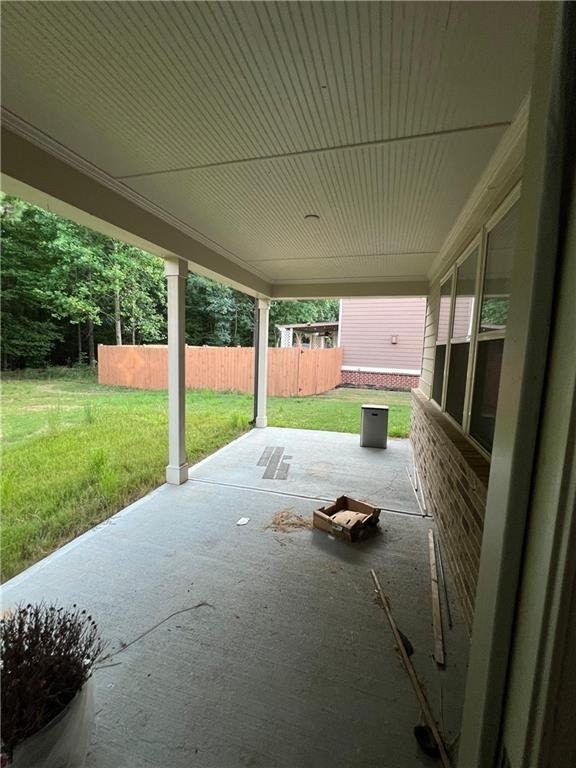 620 Leland Parkway - Photo 2