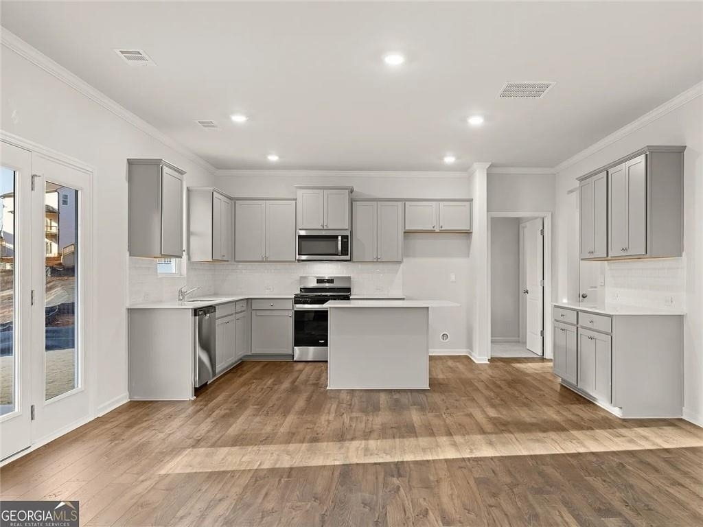 4051 Peregrine Way - Photo 8