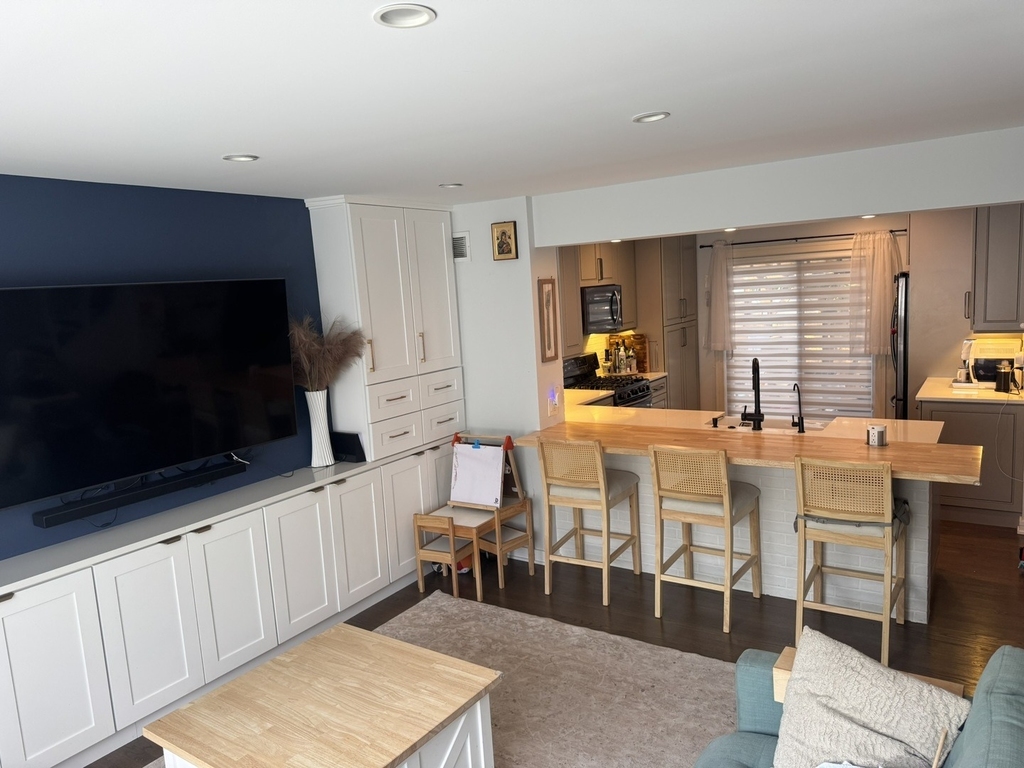639 Maple Court - Photo 7