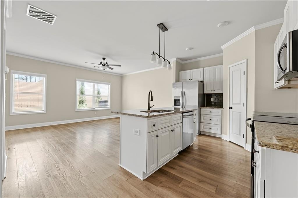 4215 Fulson Court - Photo 2