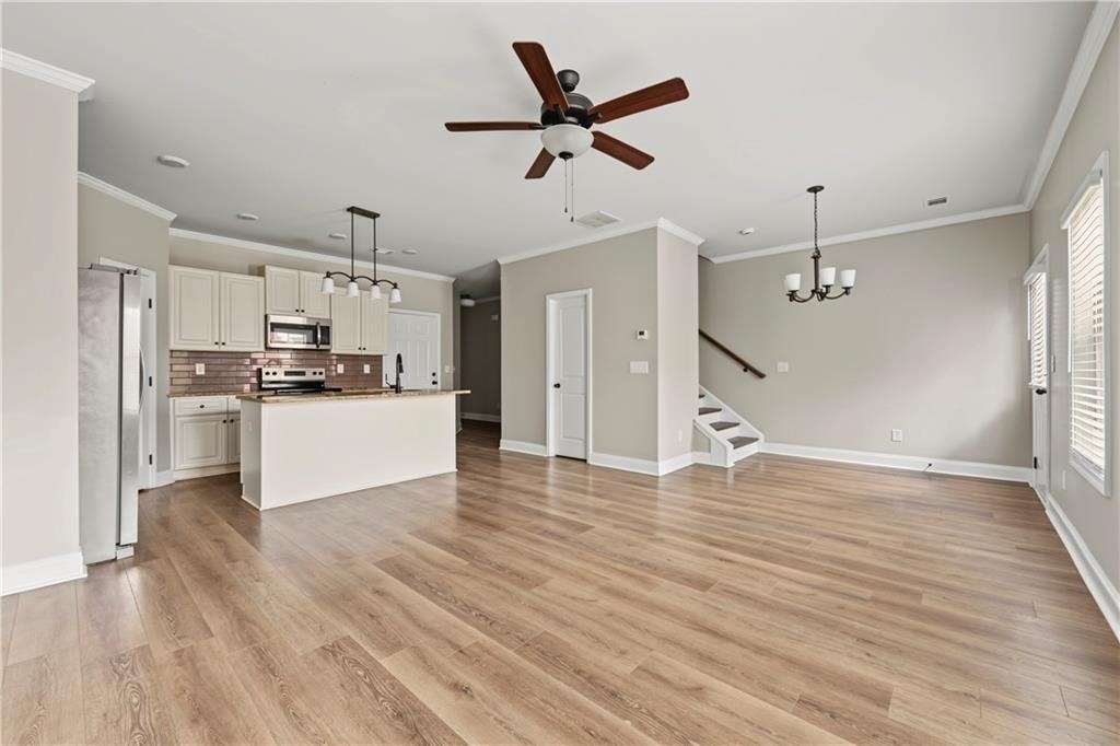 4215 Fulson Court - Photo 3