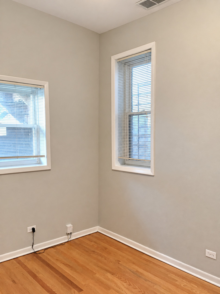 2158 W Erie Street - Photo 13