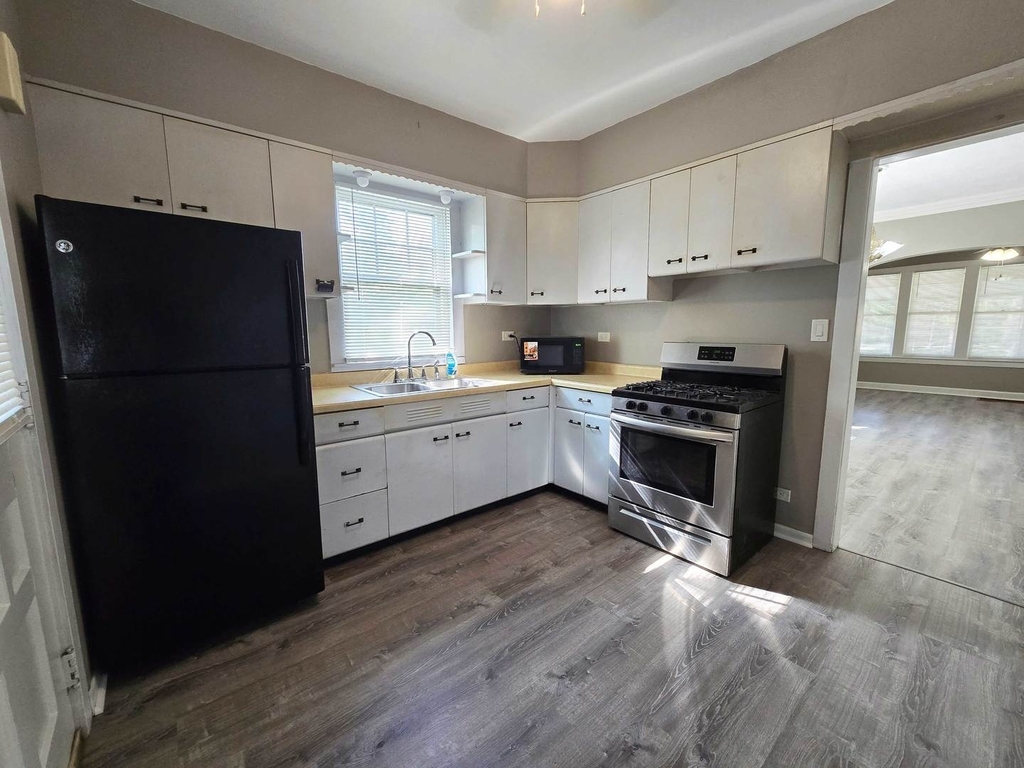 249 E Park Boulevard - Photo 14