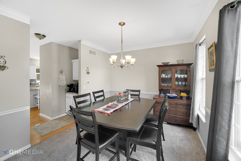 3569 Charlemaine Drive - Photo 4