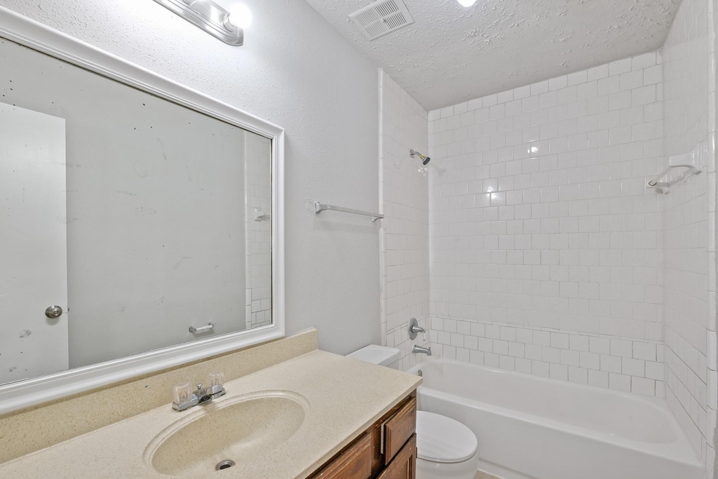 5420 Ridge Wind Lane - Photo 8