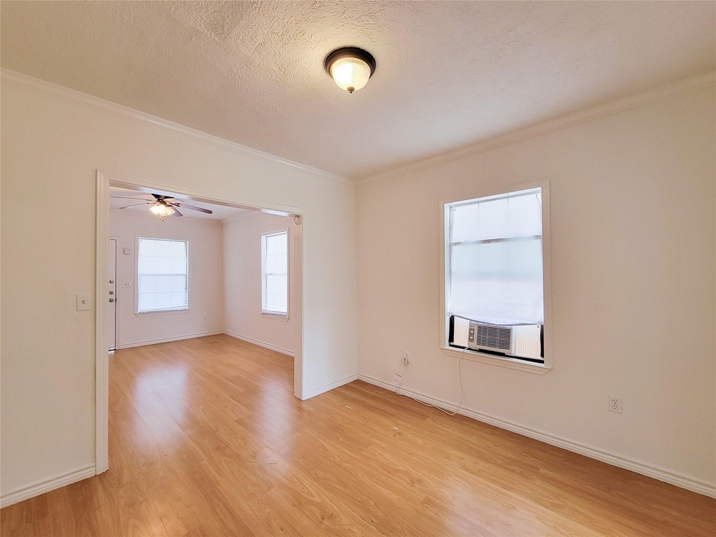 5106 Hershe Street - Photo 9