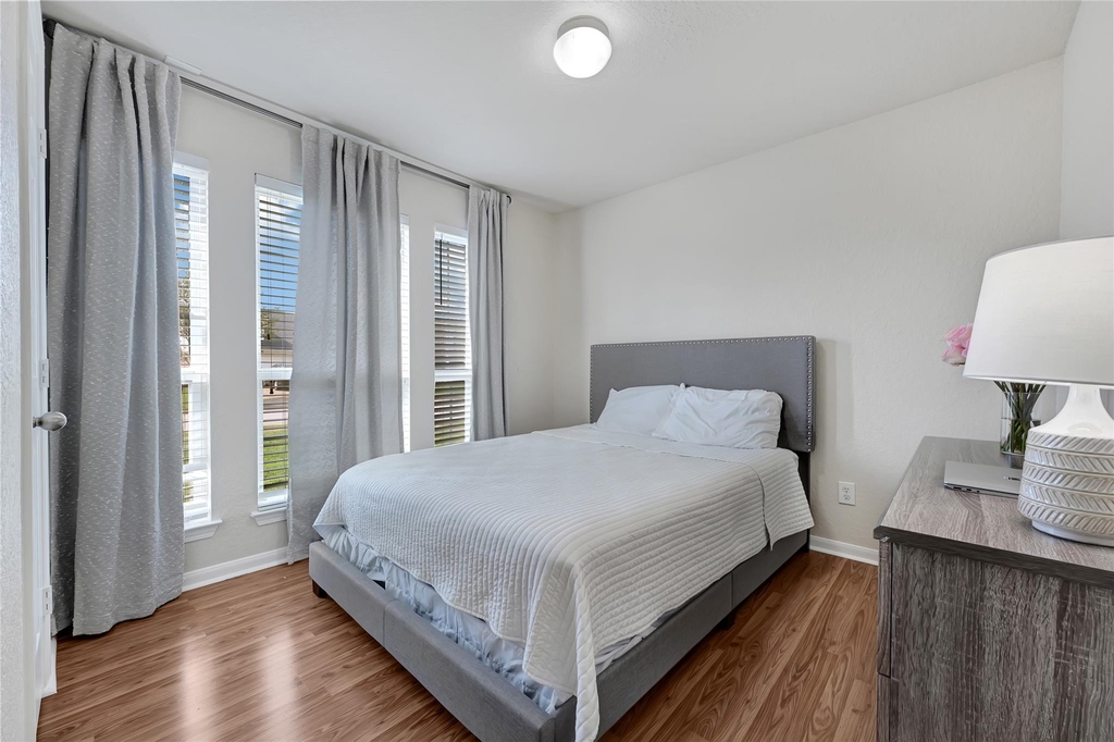 3114 Rendezvous Court - Photo 4
