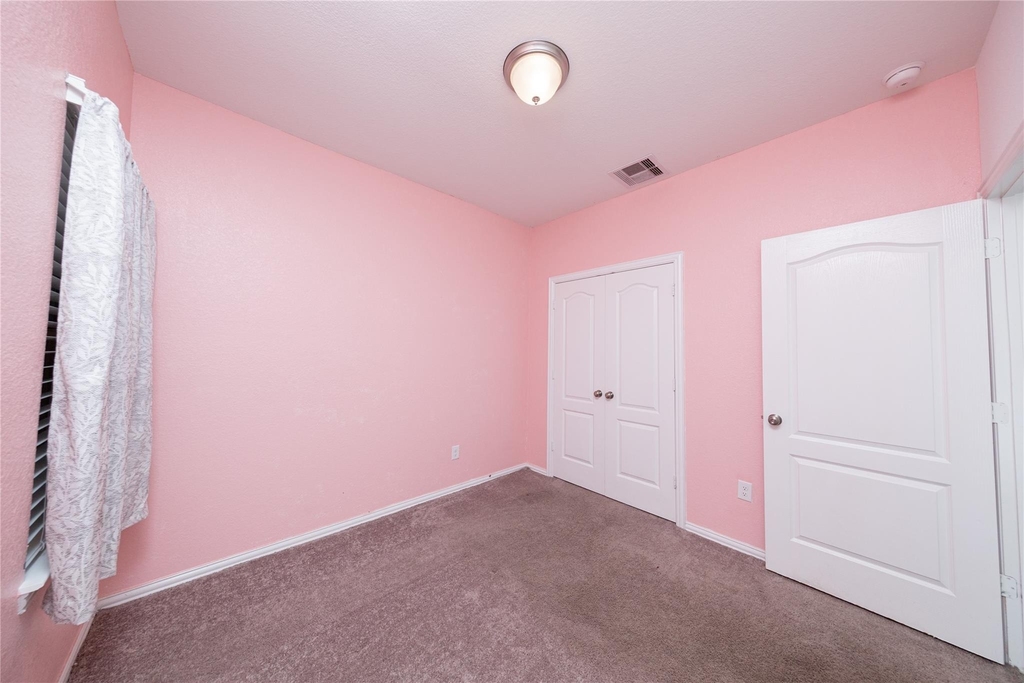 31206 Whitfield Court - Photo 14