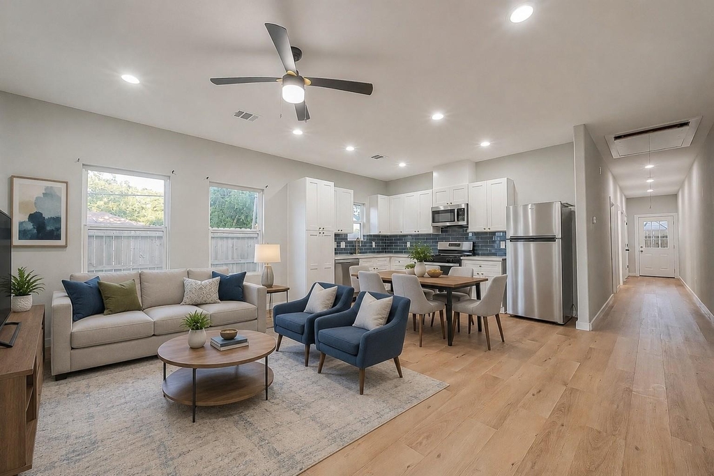 336 De Haven Street - Photo 0