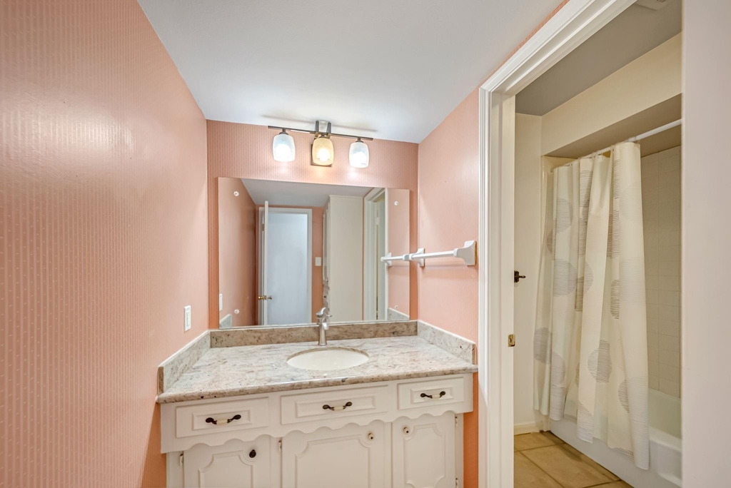 10732 Briar Forest Drive - Photo 20