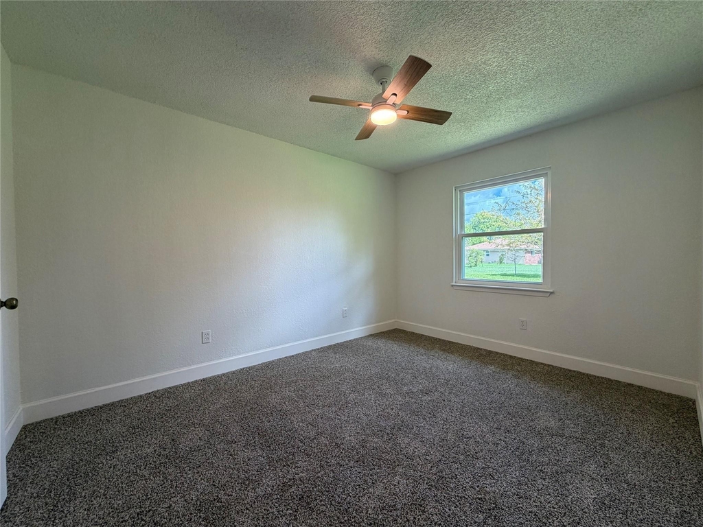 1412 N Avenue Q - Photo 20