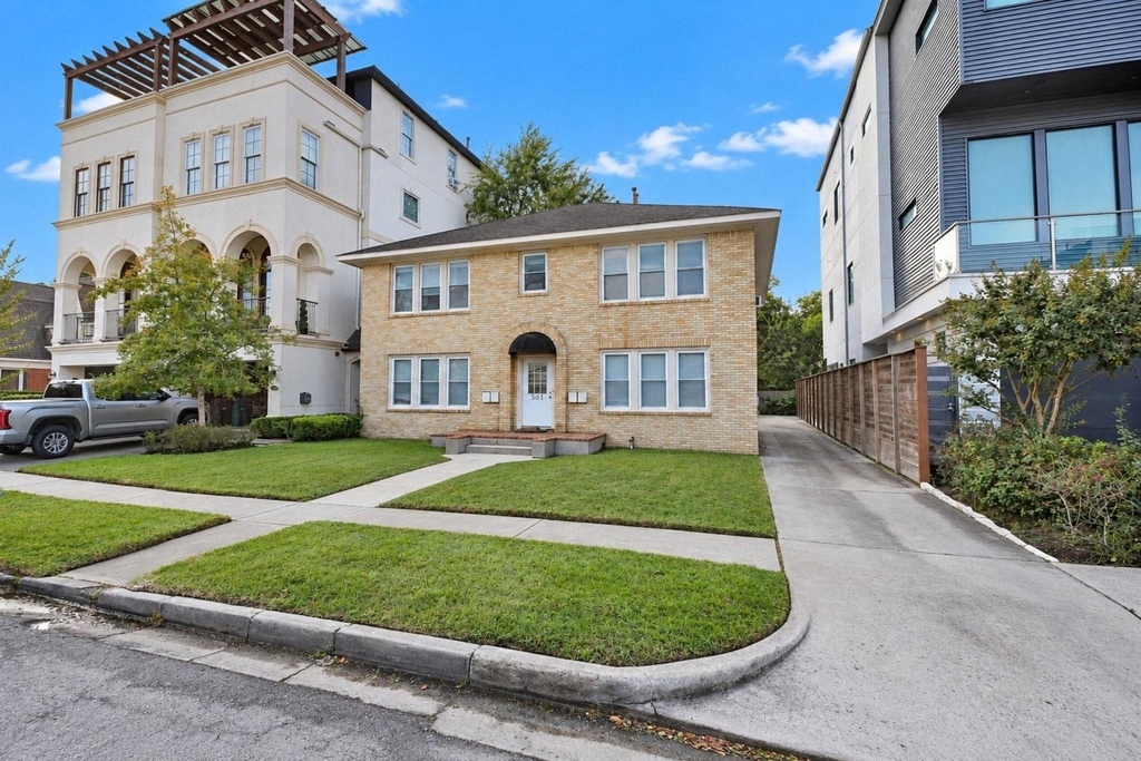 501 Peden Street - Photo 1