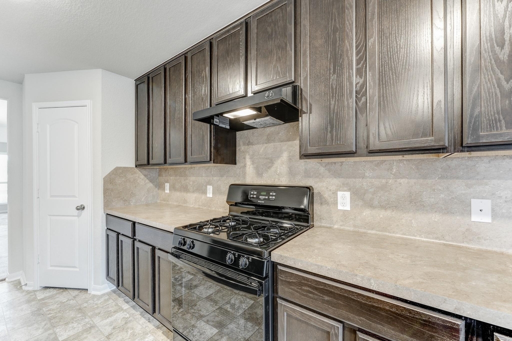 1015 Willowick Bay Drive - Photo 4