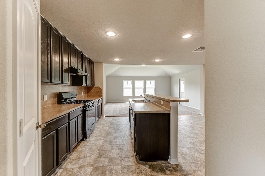 1015 Willowick Bay Drive - Photo 3