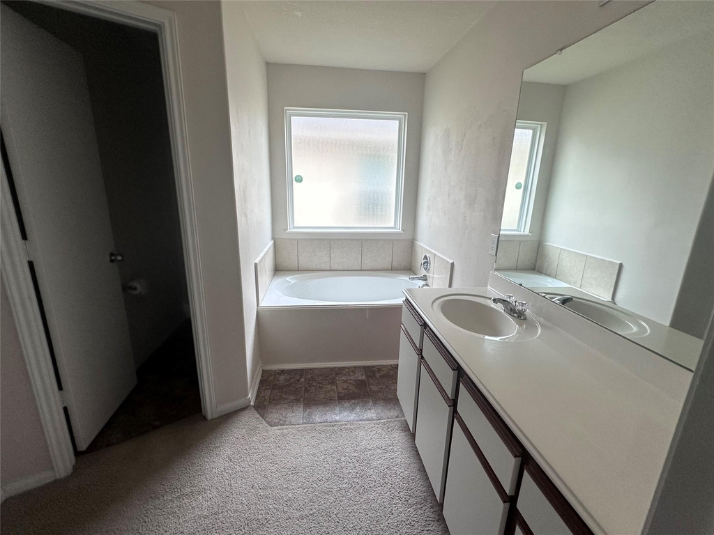 5110 Ivy Fair Way - Photo 4