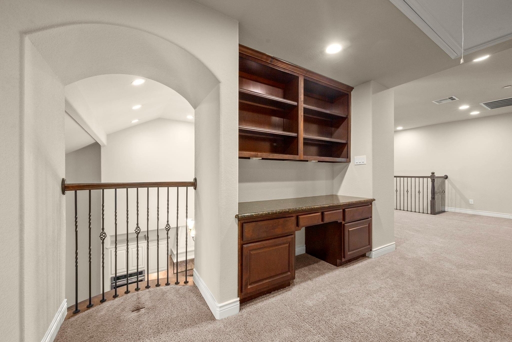 9026 Centennial Drive - Photo 25