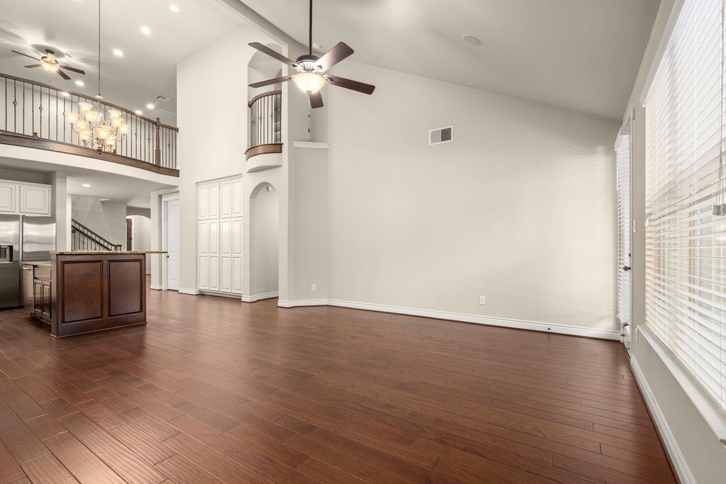 9026 Centennial Drive - Photo 10