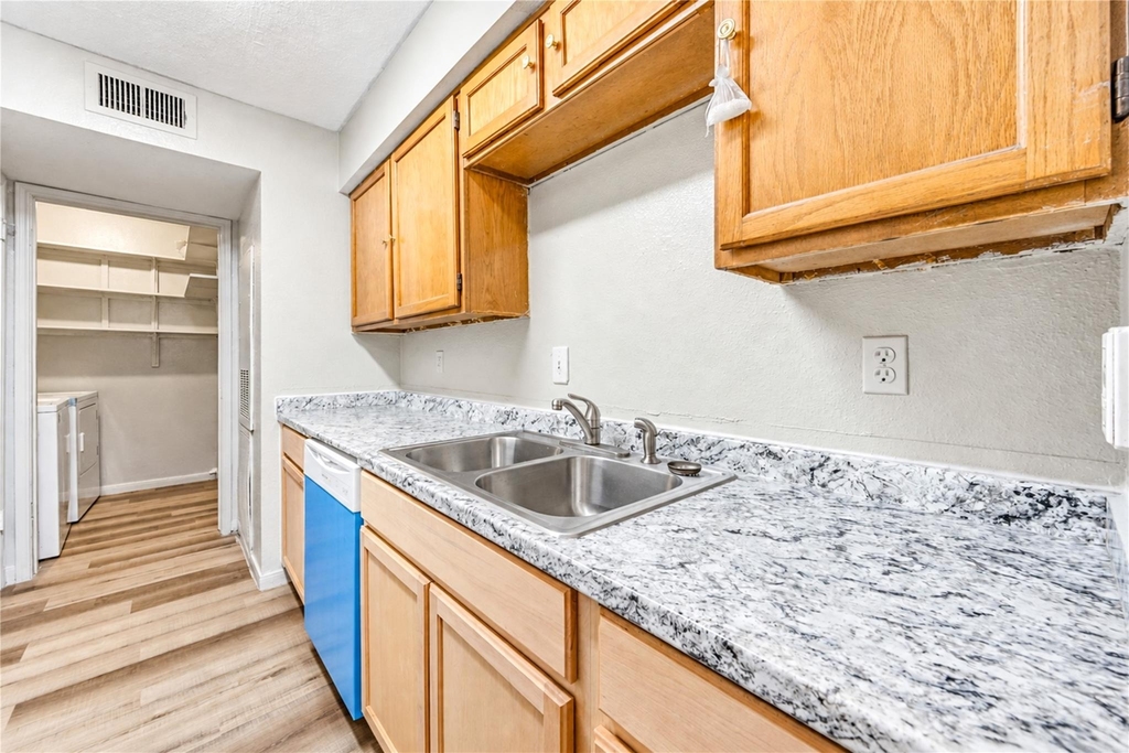 6606 De Moss Drive - Photo 23