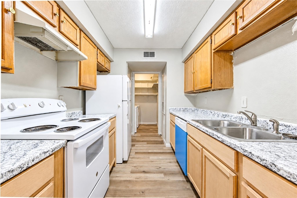 6606 De Moss Drive - Photo 22