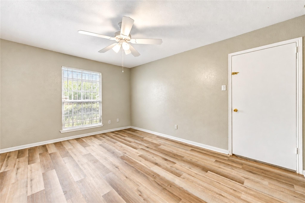 6606 De Moss Drive - Photo 33