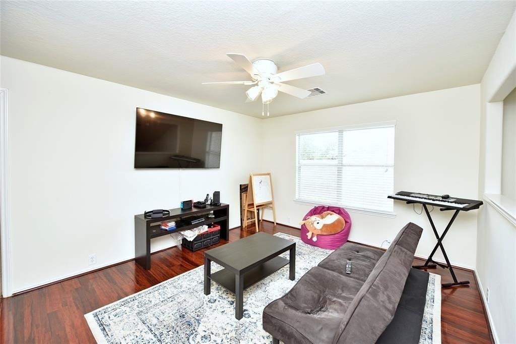 7215 Ravenswood - Photo 18