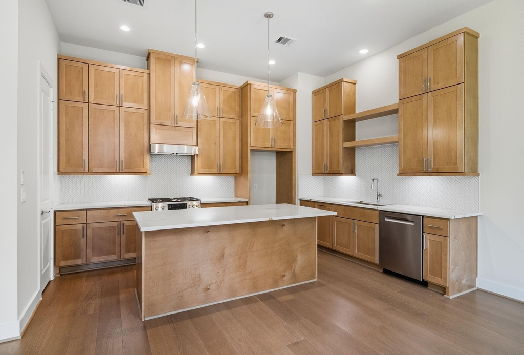 1713 Bologna Lane - Photo 4