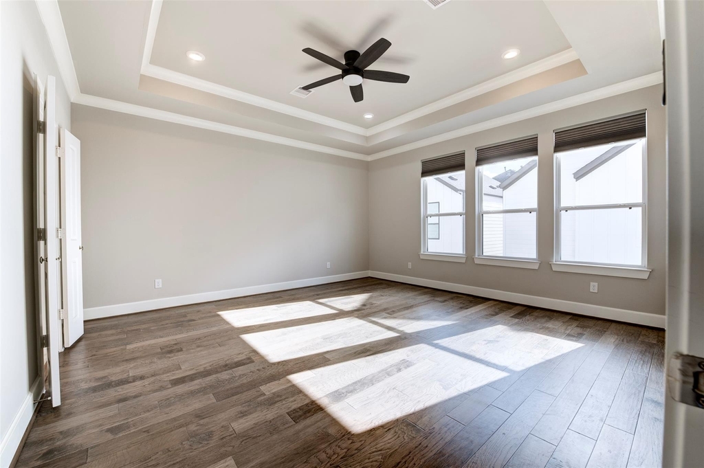 954 Fisher Street - Photo 27