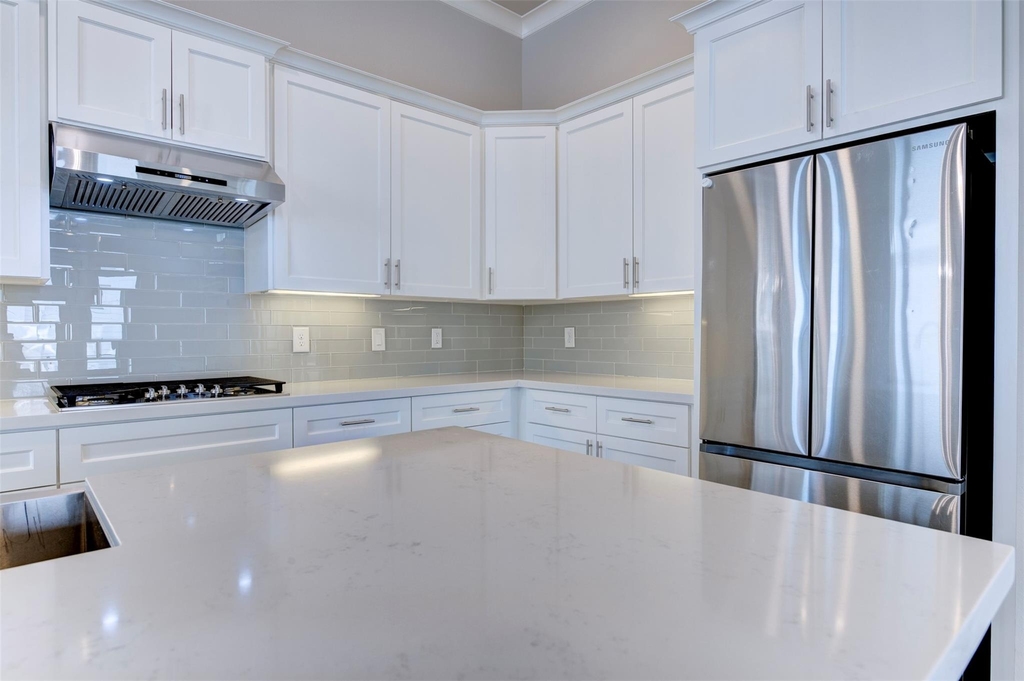 954 Fisher Street - Photo 18