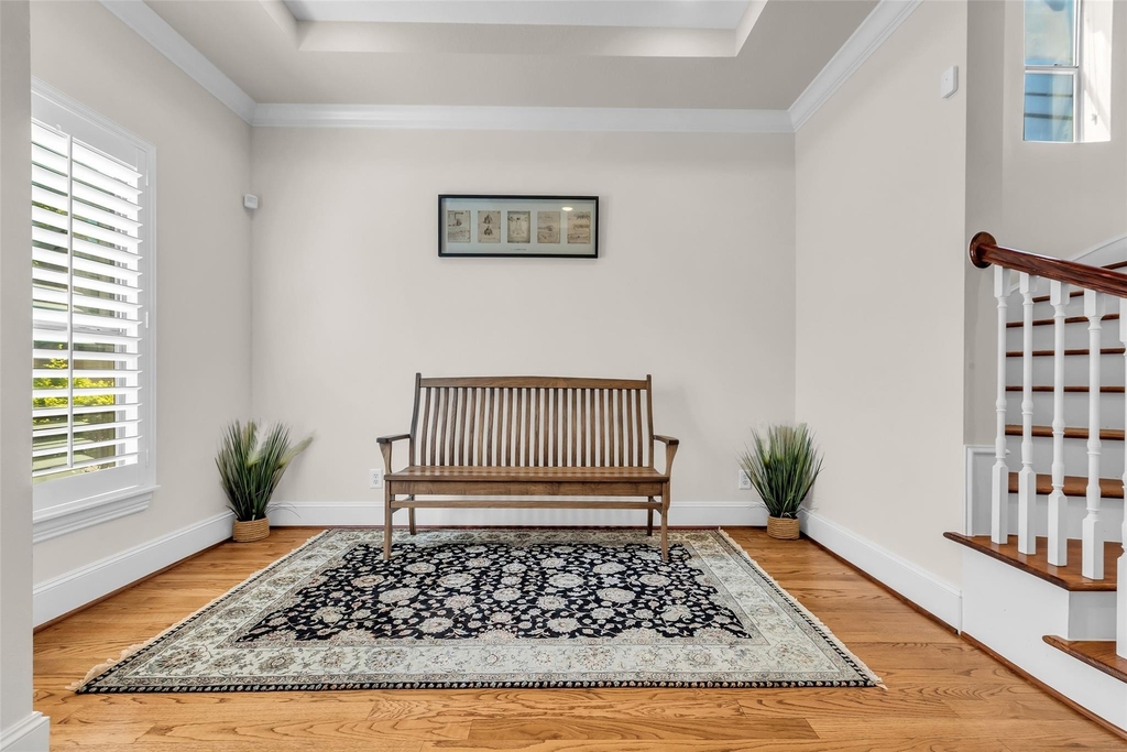 1305 Studer Court - Photo 6