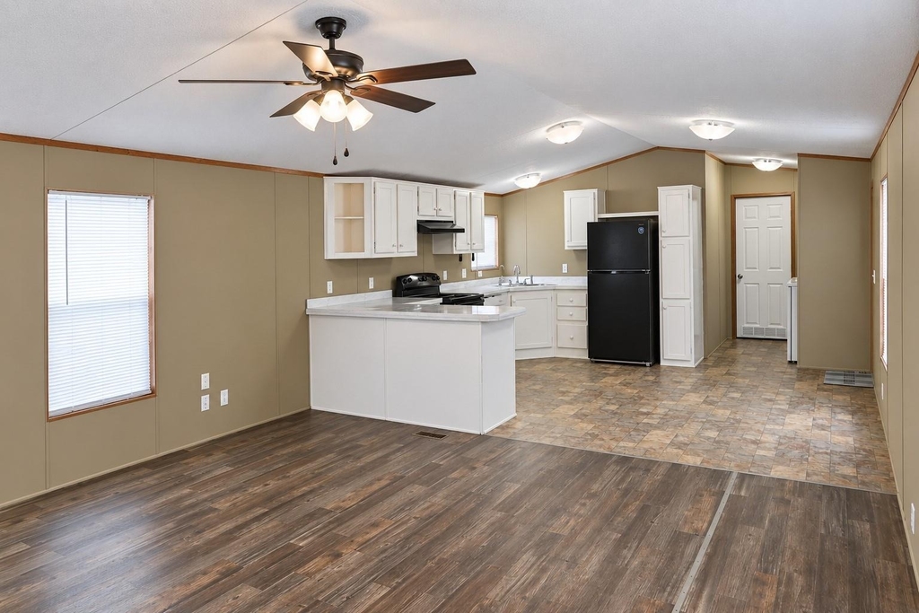 243 E Saint Charles 1 Drive - Photo 3
