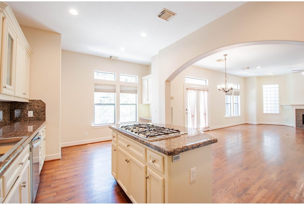 829 Malone Street - Photo 10