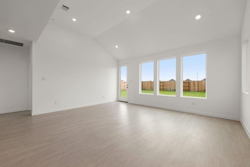 6411 Symphony Wave Dr - Photo 11