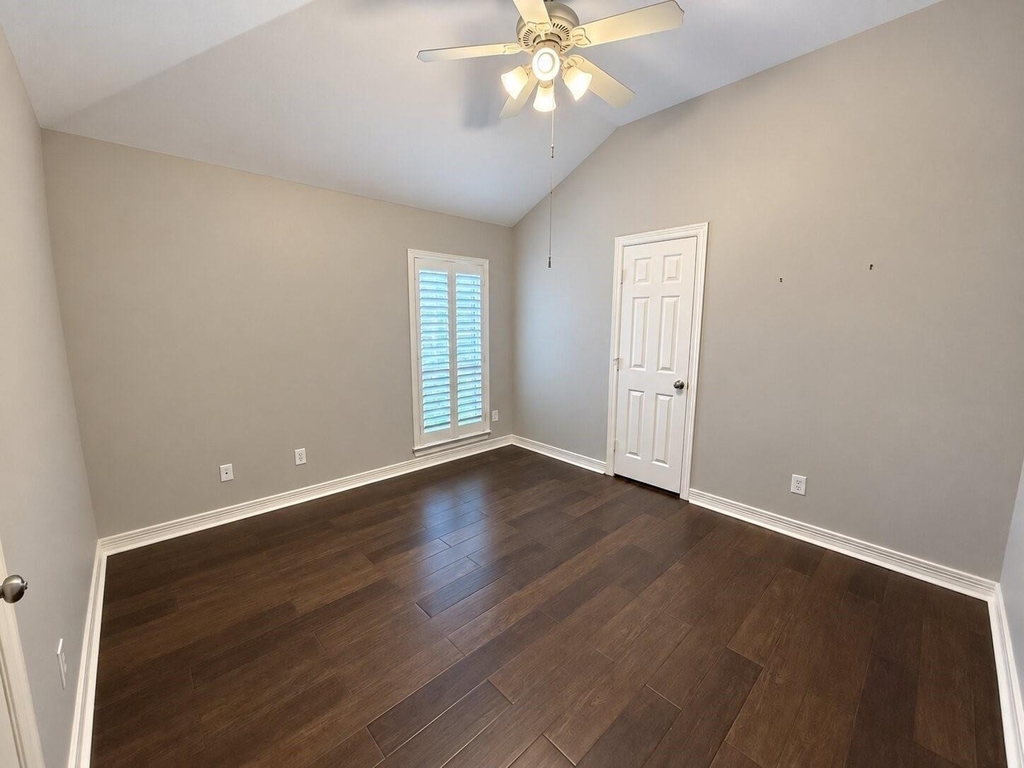 1062 Cayman Bend Lane - Photo 34