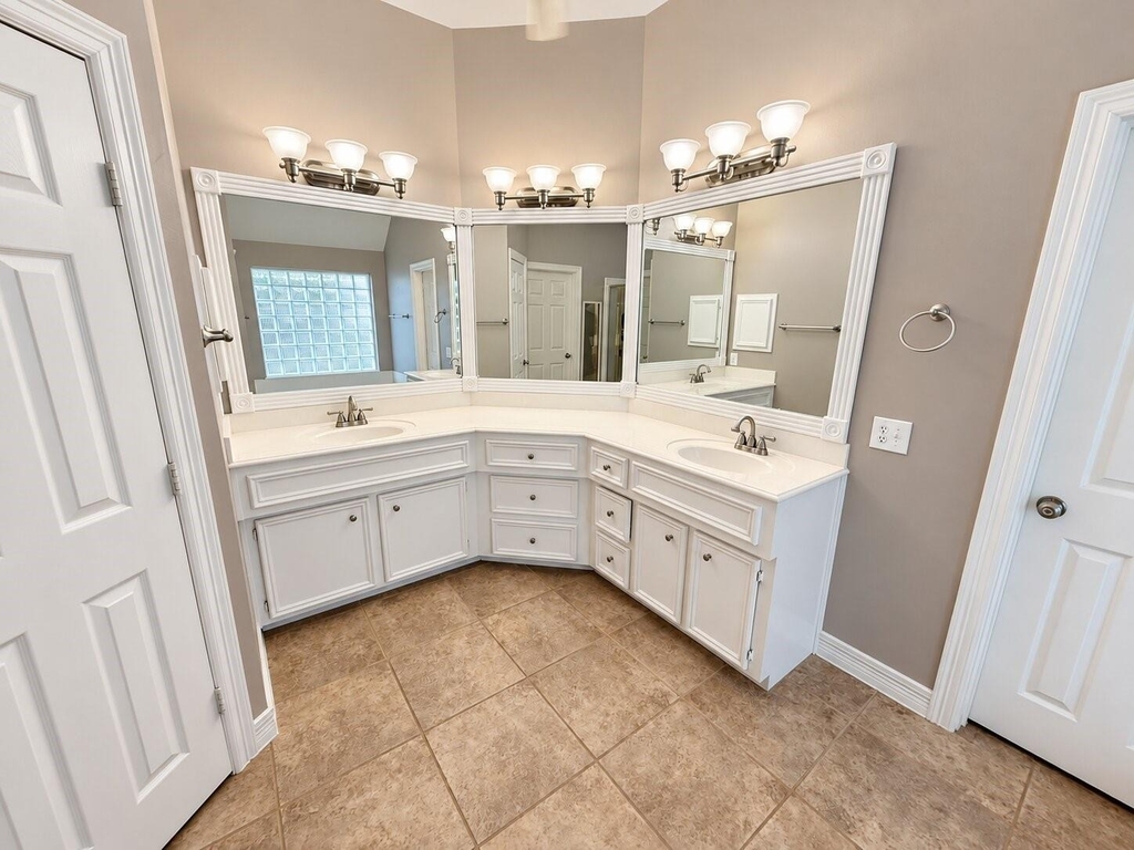1062 Cayman Bend Lane - Photo 24