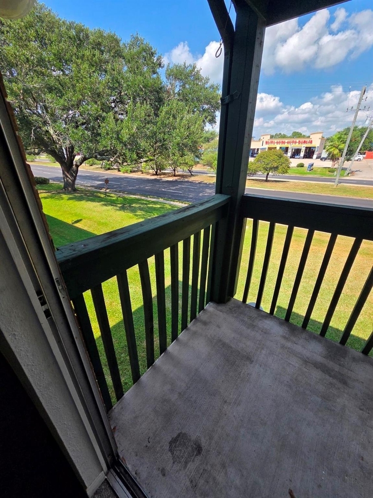 1516 Bay Area Boulevard - Photo 19