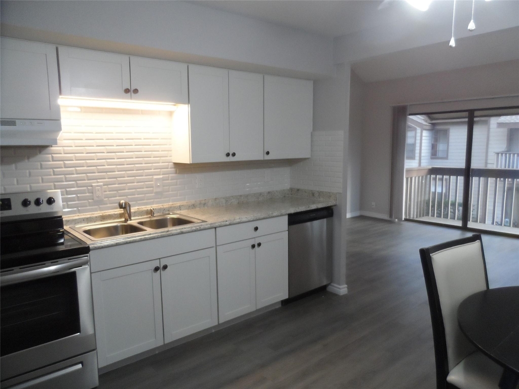 12900 Walden Road - Photo 2