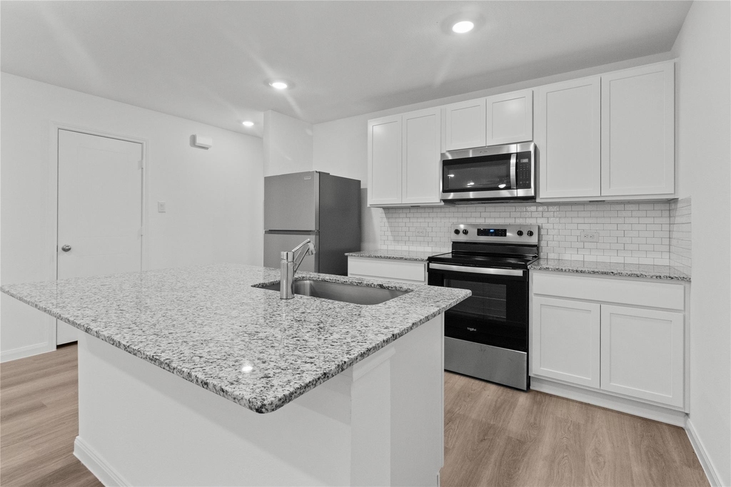 13040 Mccrorey Trails Drive - Photo 8